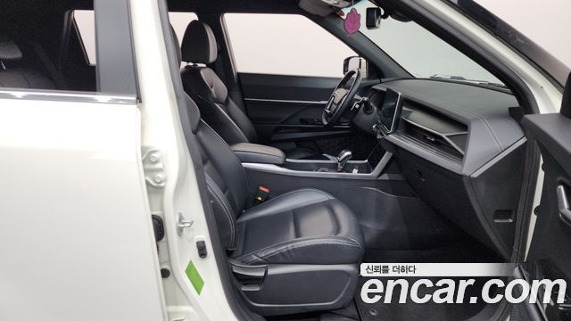 KG Mobility (SsangYong) Torres Gasoline 1.5 2WD T5 2023 — фото 26