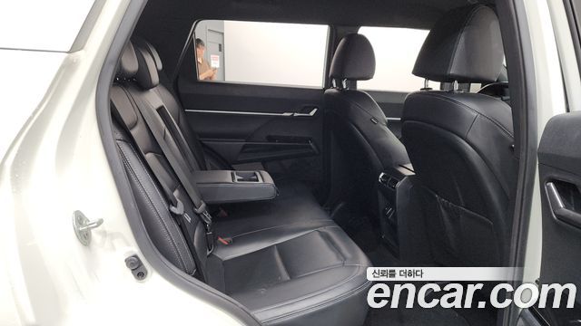 KG Mobility (SsangYong) Torres Gasoline 1.5 2WD T5 2023 — фото 17