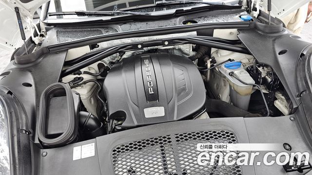 Porsche Macan 2.0 95B 2015 — фото 6