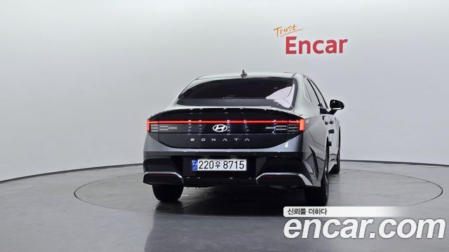 Hyundai Sonata The Edge (DN8) 2.0 Premium 2024 — фото 4