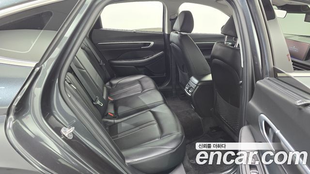 Hyundai Sonata The Edge (DN8) 2.0 Premium 2024 — фото 11