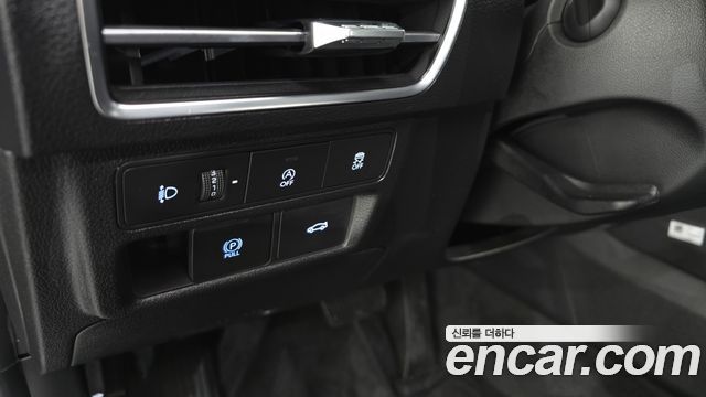 Hyundai Sonata The Edge (DN8) 2.0 Premium 2024 — фото 20