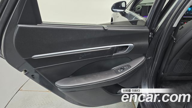 Hyundai Sonata The Edge (DN8) 2.0 Premium 2024 — фото 25