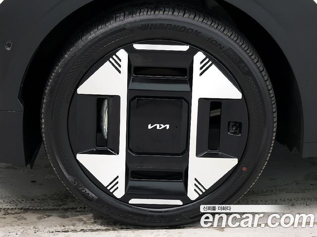 Kia EV3 Long Range 2WD Earth 2025 — фото 24
