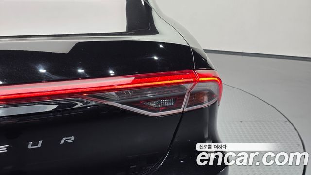 Hyundai Grandeur Hybrid (IG) Le Blanc 2022 — фото 23