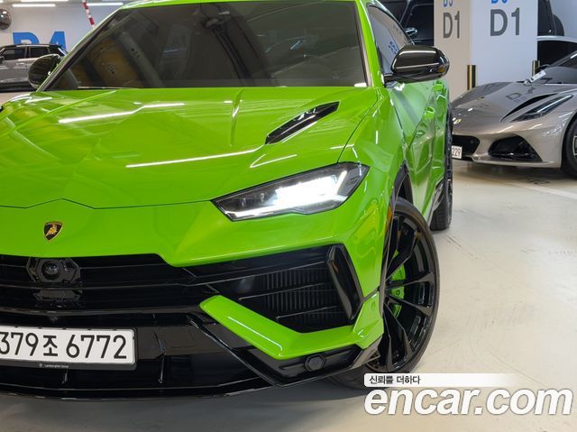 Lamborghini Urus 4.0 V8 S 2023 — фото 3