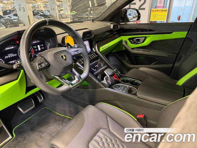 Lamborghini Urus 4.0 V8 S 2023 — фото 5