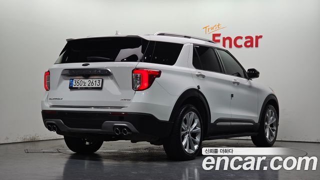 Ford Explorer (VI) 3.0 Platinum 4WD 2021 — фото 2