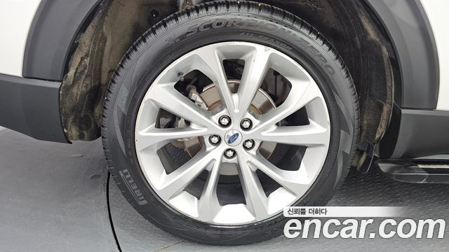 Ford Explorer (VI) 3.0 Platinum 4WD 2021 — фото 5