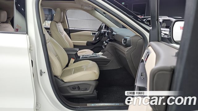Ford Explorer (VI) 3.0 Platinum 4WD 2021 — фото 11
