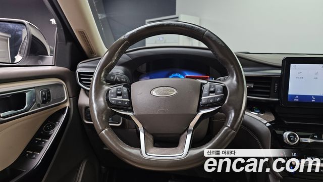 Ford Explorer (VI) 3.0 Platinum 4WD 2021 — фото 13