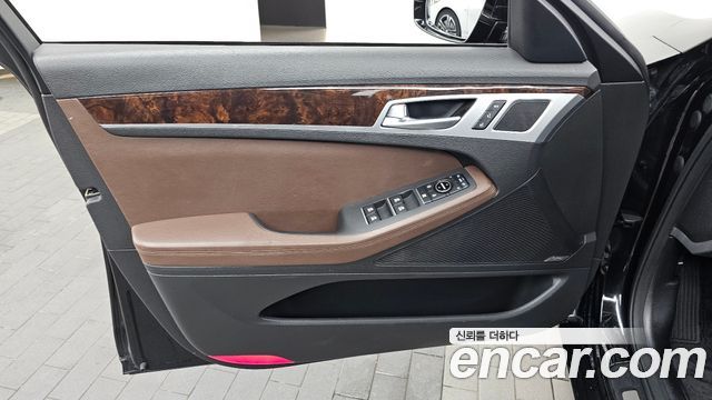 Genesis G80 3.3 GDI AWD Prestige 2018 — фото 24