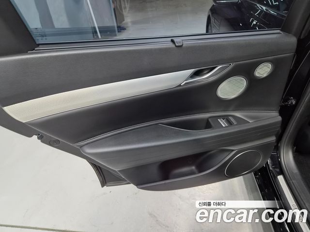 Genesis Electrified G80 (RG3) e-AWD 2022 — фото 18
