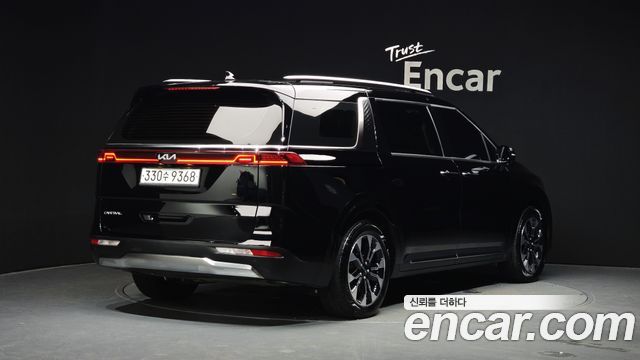 Kia Carnival (IV) Gasoline 9-Seater Signature 2023 — фото 2