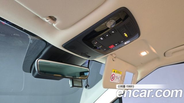 Kia Carnival (IV) Gasoline 9-Seater Signature 2023 — фото 29