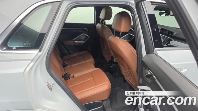 Audi Q3 (F3) 35 TDI Premium 2023 — фото 12
