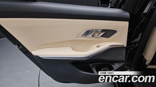 BMW 3 Series (G20) 320i M Sport 2024 — фото 25