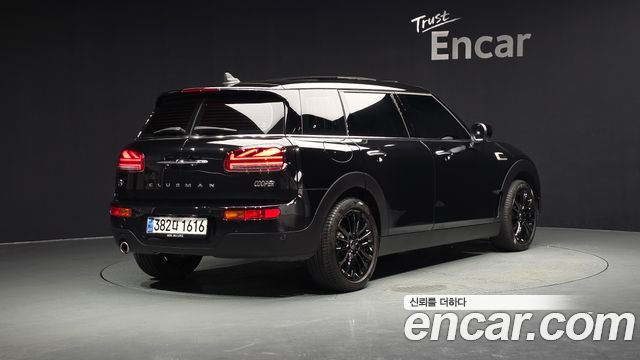 MINI Cooper Clubman Classic Launch Pack 2nd Gen 2023 — фото 2