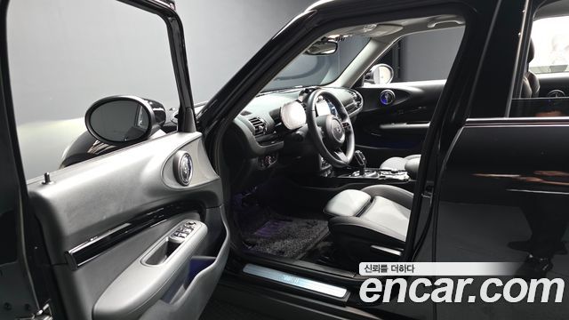MINI Cooper Clubman Classic Launch Pack 2nd Gen 2023 — фото 10