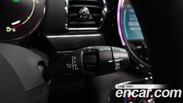 MINI Cooper Clubman Classic Launch Pack 2nd Gen 2023 — фото 18