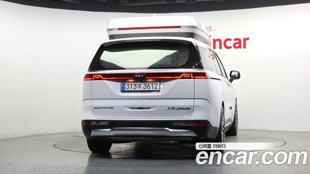 Kia Carnival (IV) Gasoline 9-seater Limousine(Special vehicle) 2021 — фото 4