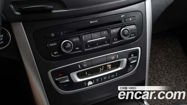 Renault Korea SM5 Platinum PE 2014 — фото 14