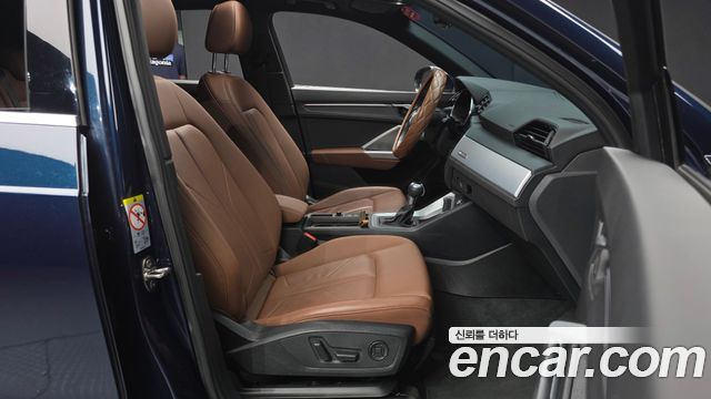 Audi Q3 (F3) 35 TDI Premium 2020 — фото 32