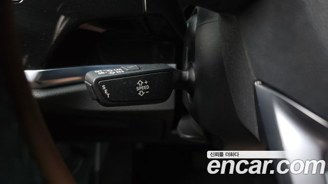 Audi Q3 (F3) 35 TDI Premium 2020 — фото 35