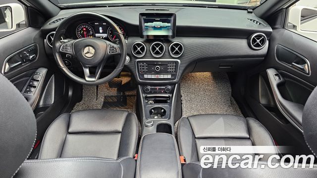 Mercedes-Benz A-Class (W176) A200 2018 — фото 7