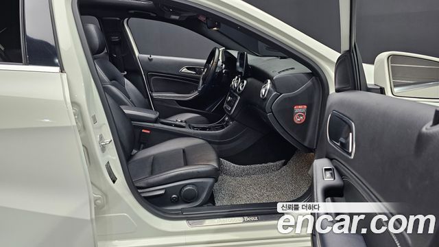 Mercedes-Benz A-Class (W176) A200 2018 — фото 11