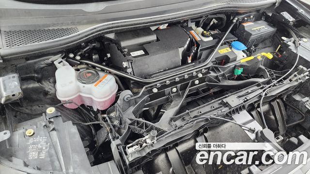 Audi Q4 e-tron (F4) 40 Sportback 2023 — фото 6