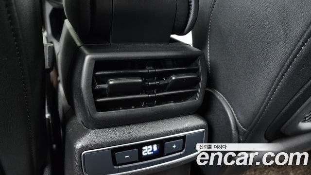 Audi Q4 e-tron (F4) 40 Sportback 2023 — фото 19