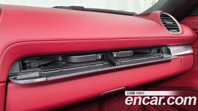 Porsche 718 Boxster 4.0 GTS 2024 — фото 39
