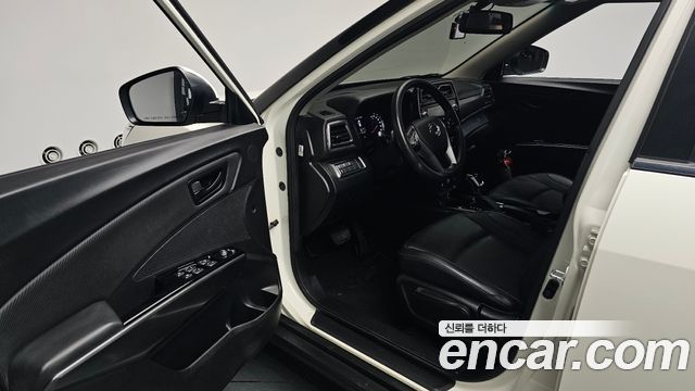 KG Mobility (SsangYong) Very New Tivoli Diesel 1.6 2WD V1 2021 — фото 10
