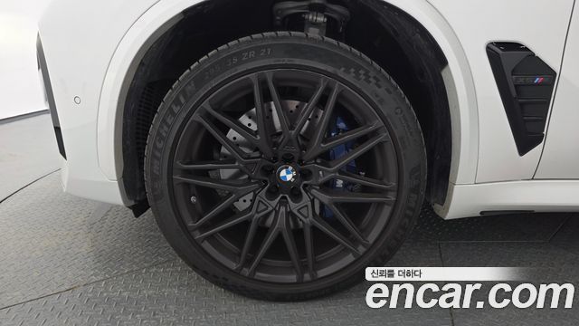 BMW X5M (G05) 4.4 Competition 2025 — фото 5