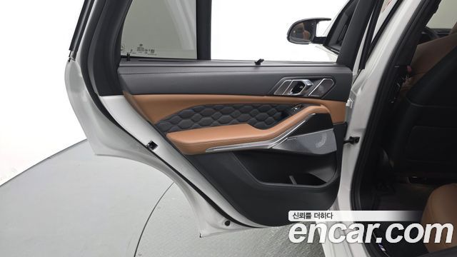 BMW X5M (G05) 4.4 Competition 2025 — фото 25