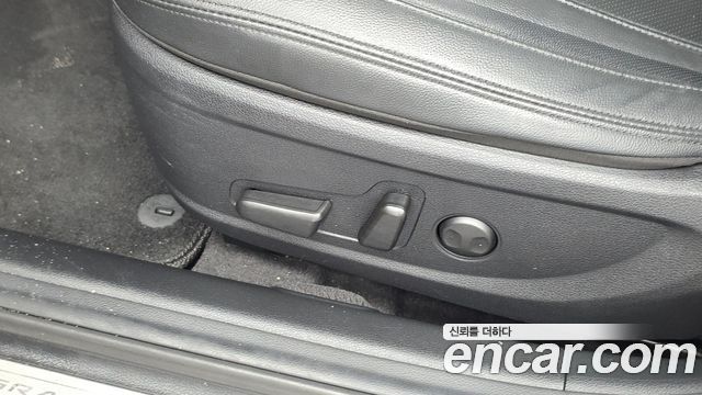Hyundai Grandeur (IG) 3.0 LPi Rent Car Modern 2021 — фото 17