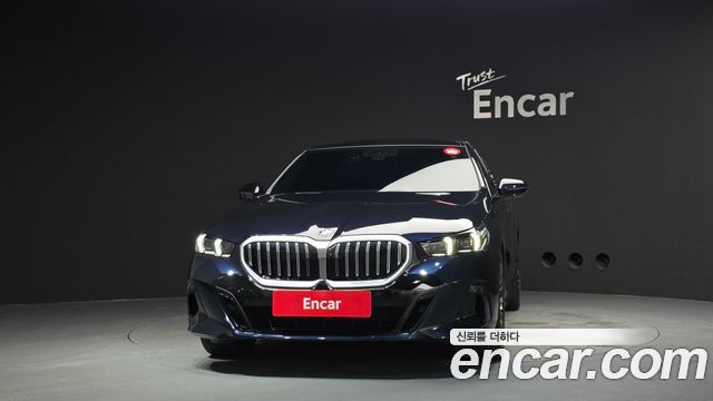 BMW 5 Series (G60) 530i xDrive M Sport 2026 — фото 3