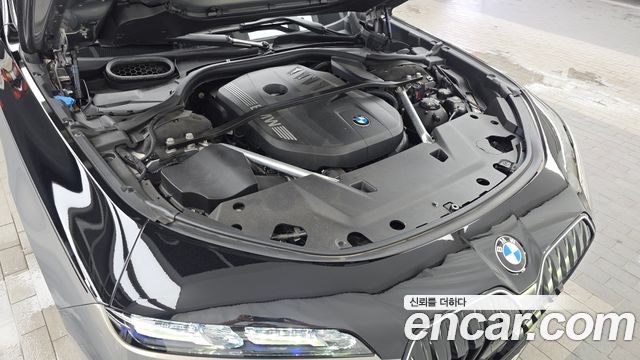 BMW 7 Series (G70) 740i sDrive M Sport 2023 — фото 6
