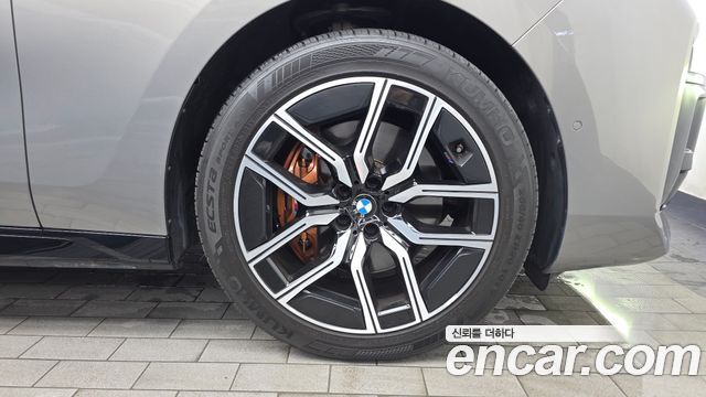 BMW 7 Series (G70) 740i sDrive M Sport 2023 — фото 21