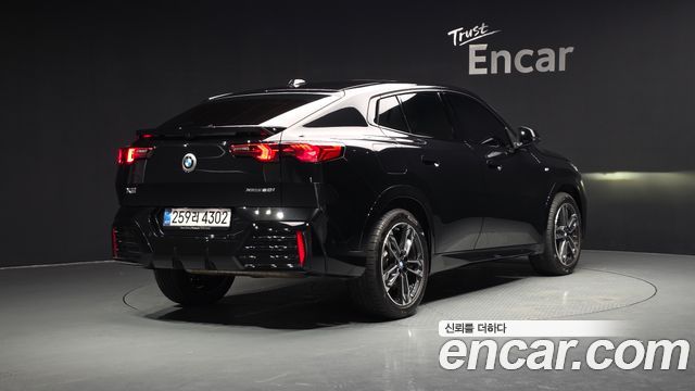 BMW X2 (U10) xDrive 20i M Sport 2025 — фото 2