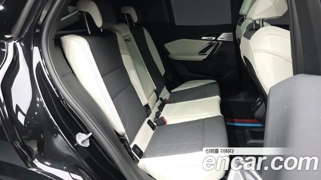 BMW X2 (U10) xDrive 20i M Sport 2025 — фото 12