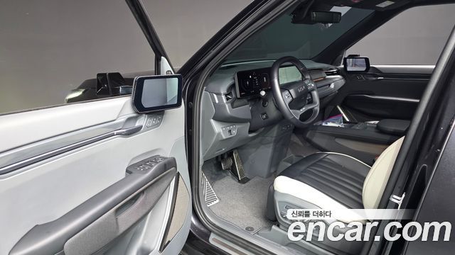 Kia EV9 Long Range 4WD GT Line 2024 — фото 10
