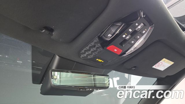 Kia EV9 Long Range 4WD GT Line 2024 — фото 18