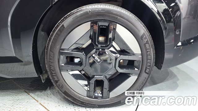 Kia EV9 Long Range 4WD GT Line 2024 — фото 21
