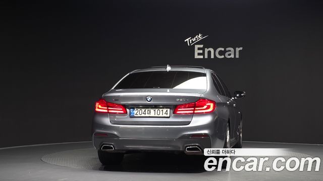 BMW 5 Series (G30) 520d xDrive M Sport Package Plus 2017 — фото 4