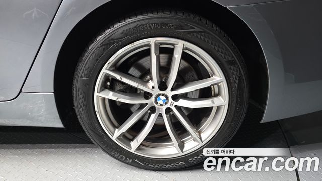 BMW 5 Series (G30) 520d xDrive M Sport Package Plus 2017 — фото 5