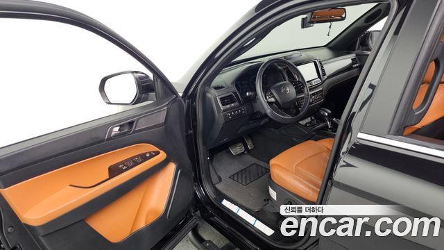 KG Mobility (SsangYong) Rexton Sports Khan Diesel 2.2 4WD Noblesse 2022 — фото 10