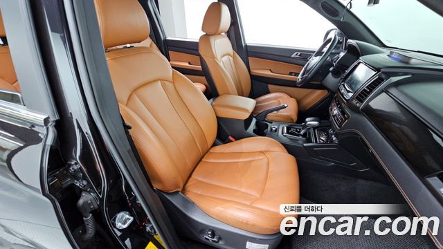 KG Mobility (SsangYong) Rexton Sports Khan Diesel 2.2 4WD Noblesse 2022 — фото 26