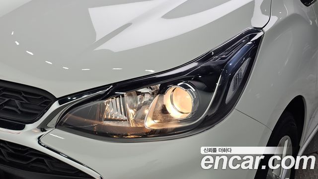 Chevrolet Spark Premier 2021 — фото 22